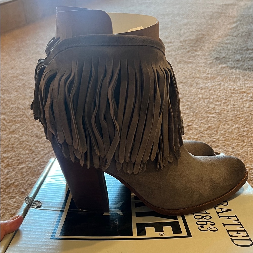 Frye Ilana Fringe Short Women's Ankle Booties in dark grey - Picture 3 of 5